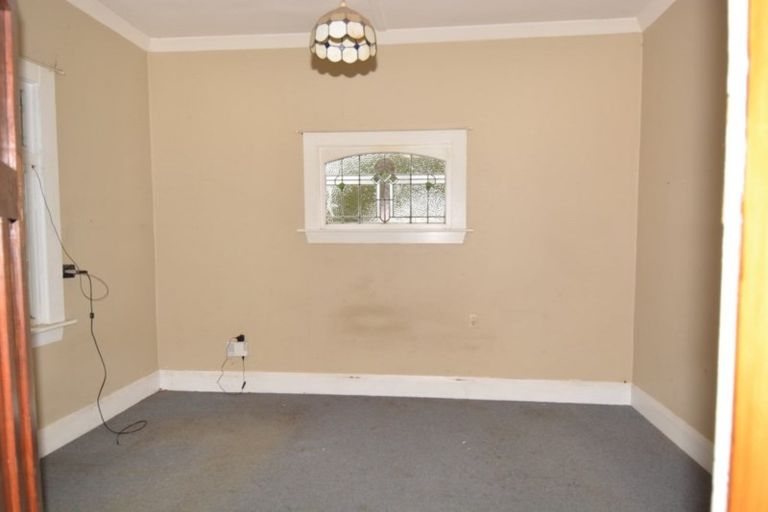 Photo of property in 166 Dalrymple Street, Strathern, Invercargill, 9812