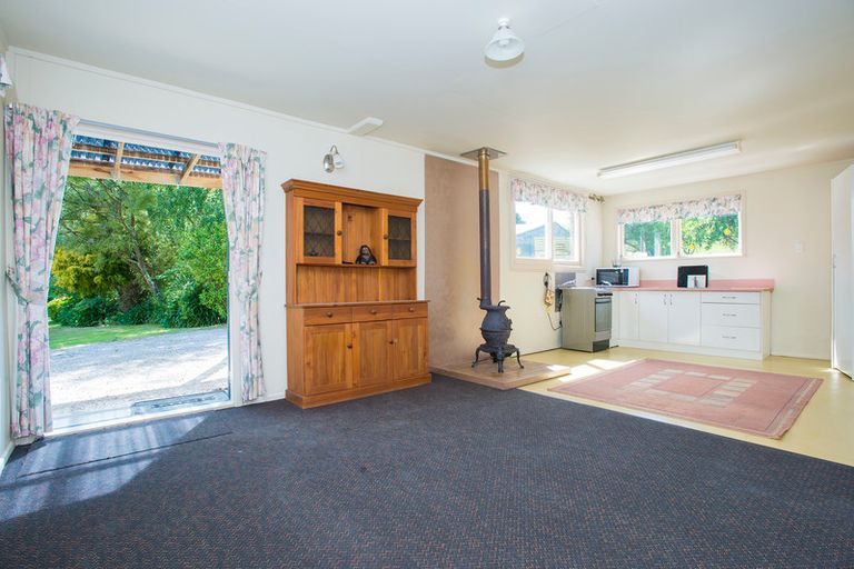 Photo of property in 240 Rockhill Road, Waerengaokuri, Manutuke, 4072