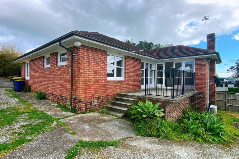 Photo of property in 1/8a Bracken Avenue, Takapuna, Auckland, 0622