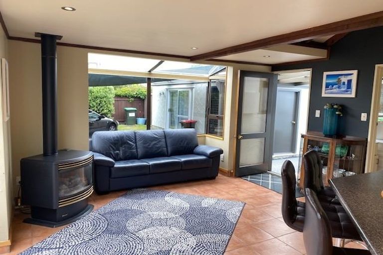 Photo of property in 35 Donegal Crescent, Tamatea, Napier, 4112