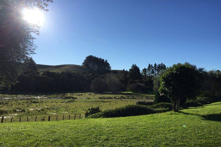 Photo of property in 80 Blackbridge Road, Dairy Flat, Albany, 0794