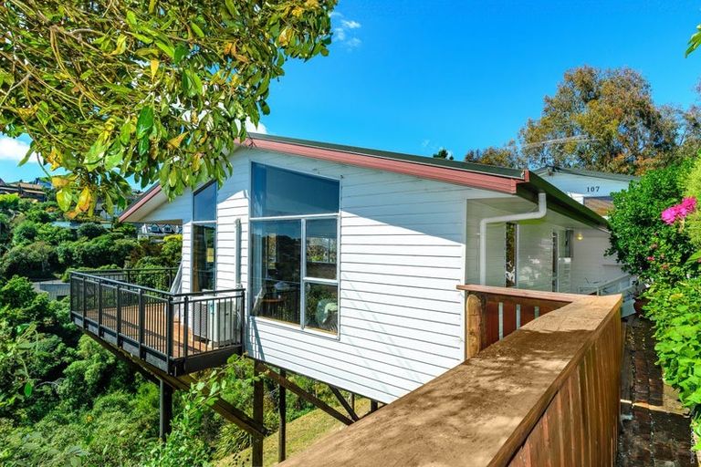 Photo of property in 107 Mount Pleasant Road, Mount Pleasant, Christchurch, 8081