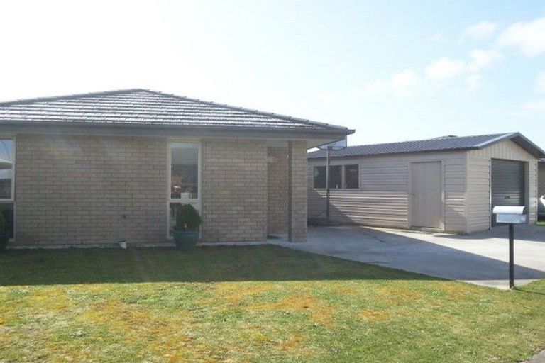 Photo of property in 4b Northpoint Way, Bell Block, New Plymouth, 4312
