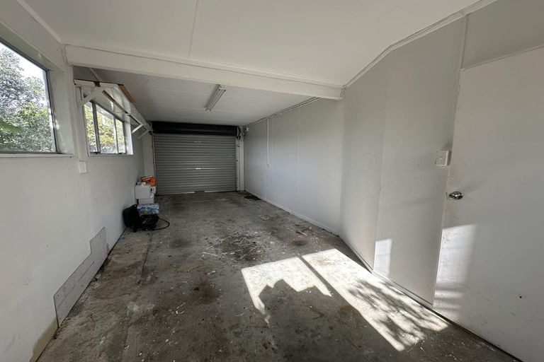 Photo of property in 89 Kahu Road, Paremata, Porirua, 5024