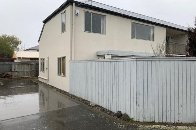 Photo of property in 1/19 Hills Road, Edgeware, Christchurch, 8013