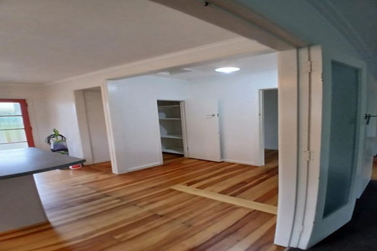 Photo of property in 4 Ohaupo Road, Hamilton Lake, Hamilton, 3204