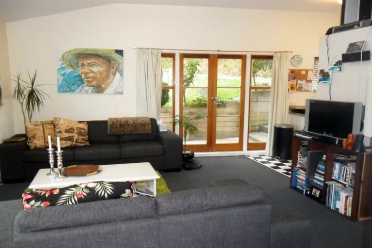 Photo of property in 32 Buckingham Street, Melrose, Wellington, 6023