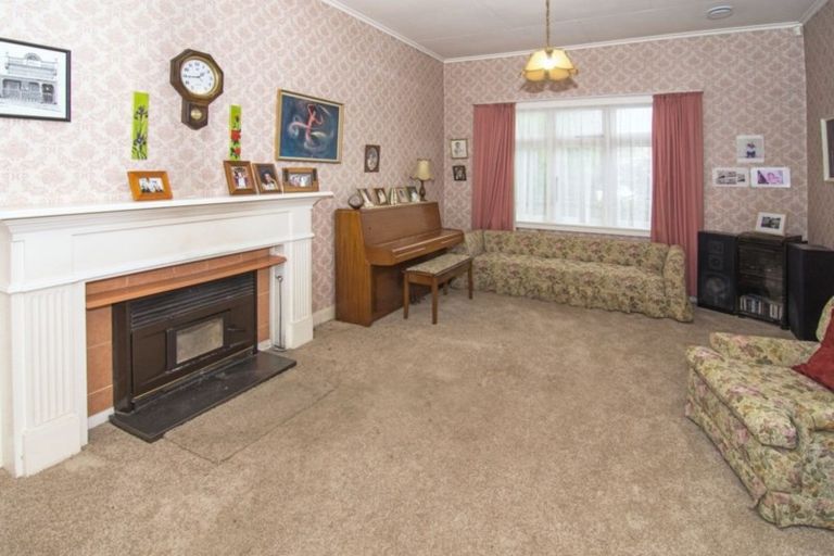 Photo of property in 14 Hessey Street, Masterton, 5810