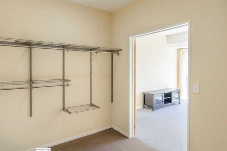 Photo of property in 11 O'halloran Drive, Halswell, Christchurch, 8025