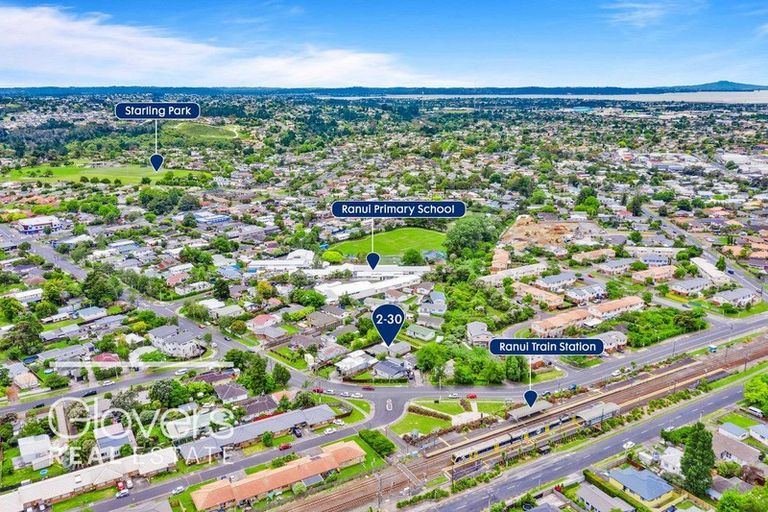 Photo of property in 2/30 Ranui Station Road, Ranui, Auckland, 0612