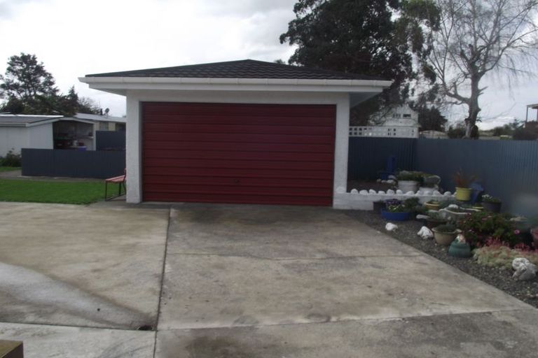 Photo of property in 7 Moreton Road, Carterton, 5713