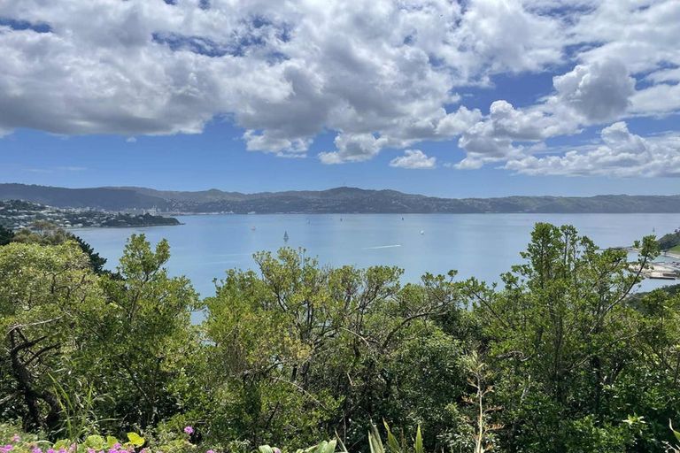 Photo of property in 12 Countess Close, Maupuia, Wellington, 6022