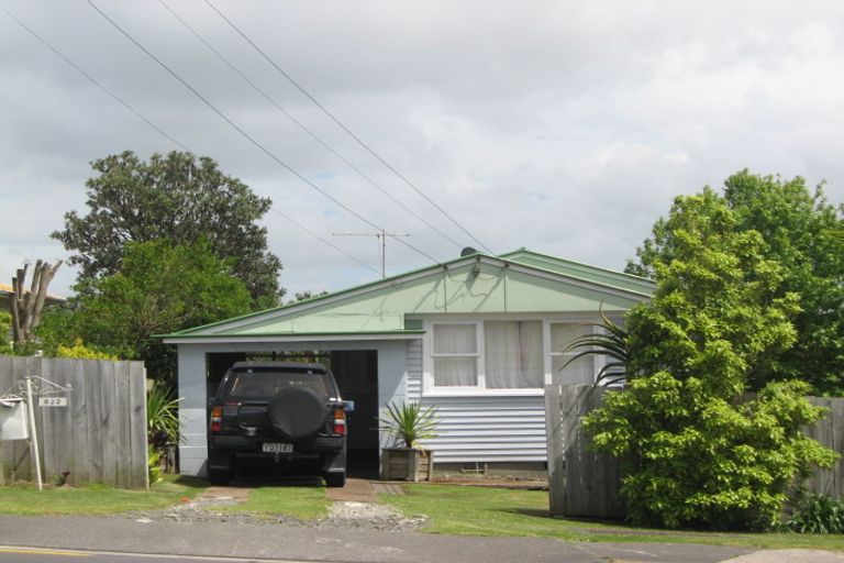 Photo of property in 832 Whangaparaoa Road, Manly, Whangaparaoa, 0930