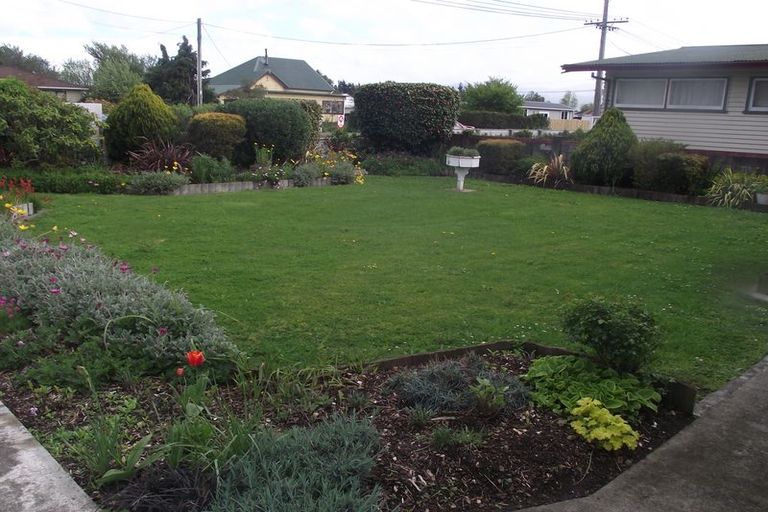 Photo of property in 7 Moreton Road, Carterton, 5713