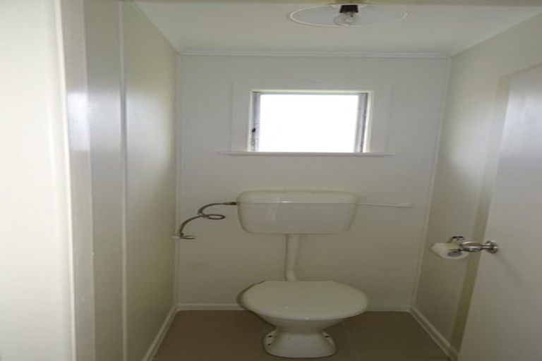 Photo of property in 36 Pah Road, Papatoetoe, Auckland, 2025