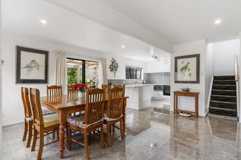 Photo of property in 1/9 Barcroft Place, Clendon Park, Auckland, 2103