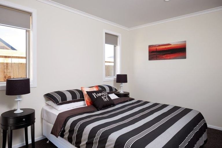 Photo of property in 49 Kahuparere Crescent, Pyes Pa, Tauranga, 3112