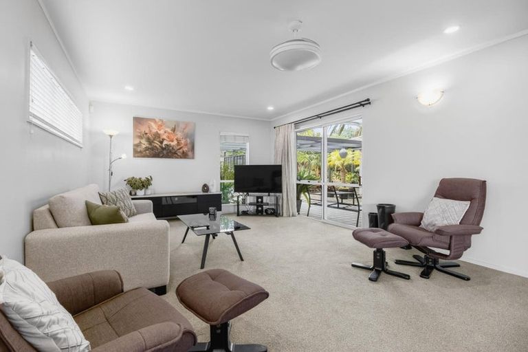 Photo of property in 1/12 Bannings Way, Hobsonville, Auckland, 0618