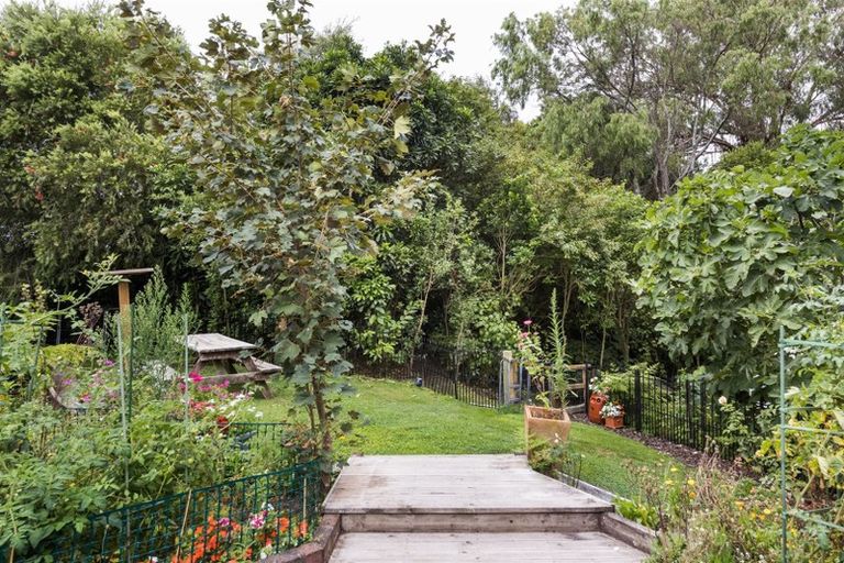 Photo of property in 86 Buick Crescent, Awapuni, Palmerston North, 4412