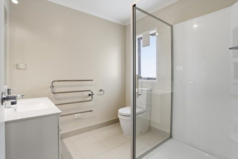 Photo of property in 82 Golden Sands Drive, Papamoa Beach, Papamoa, 3118