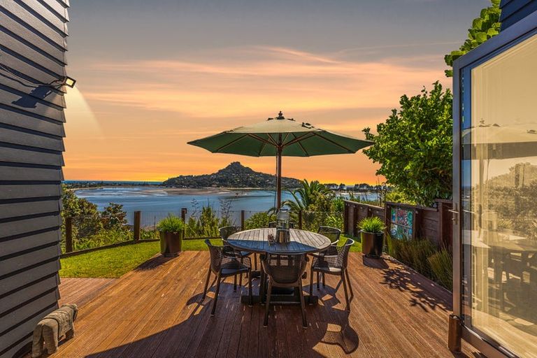 Photo of property in 18 Pine Grove, Tairua, 3508