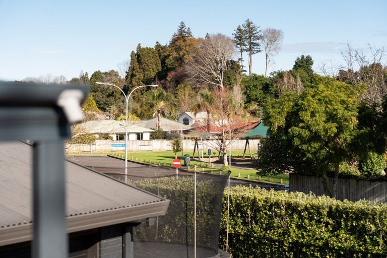 Photo of property in 93 Carlton Street, Bellevue, Tauranga, 3110