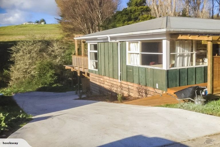 Photo of property in 38d Marshall Road, Kaiwaka, 0573