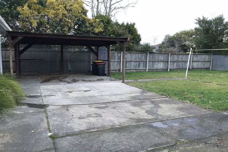 Photo of property in 47 Liverton Crescent, Bishopdale, Christchurch, 8053