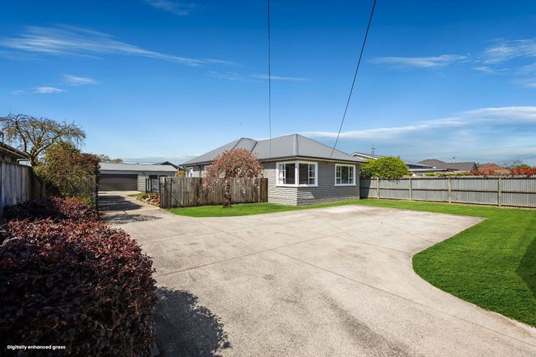 Photo of property in 242 Bower Avenue, North New Brighton, Christchurch, 8083