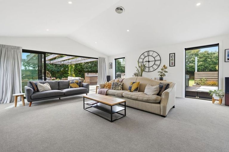 Photo of property in 1682 Clintons Road, Darfield, 7571