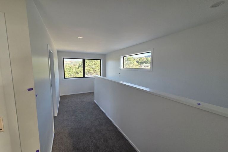 Photo of property in 235 Main Road, Tawa, Wellington, 5028