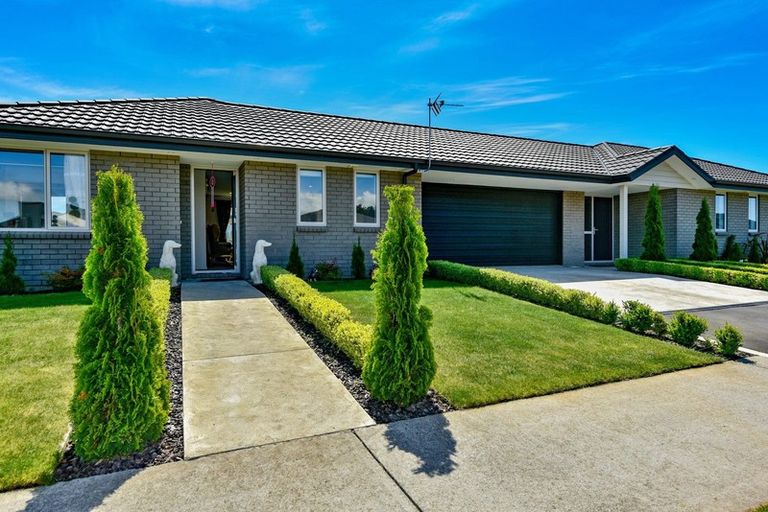 Photo of property in 2 Ledbury Drive, Rolleston, 7615