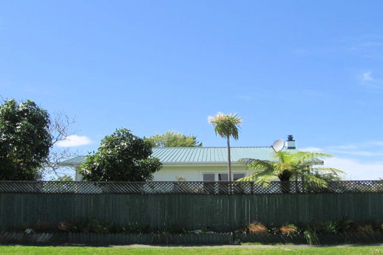 Photo of property in 94 Chalmers Road, Elgin, Gisborne, 4010
