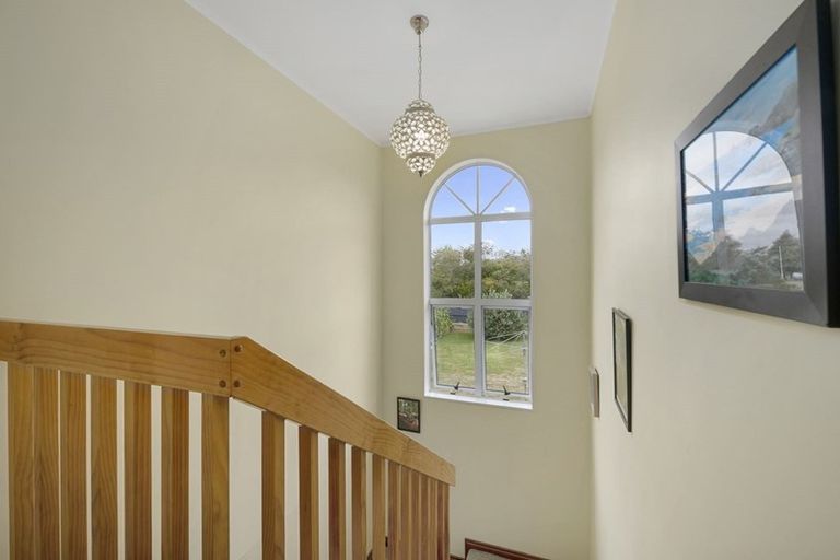 Photo of property in 48 Fraser Crescent, Elderslea, Upper Hutt, 5018