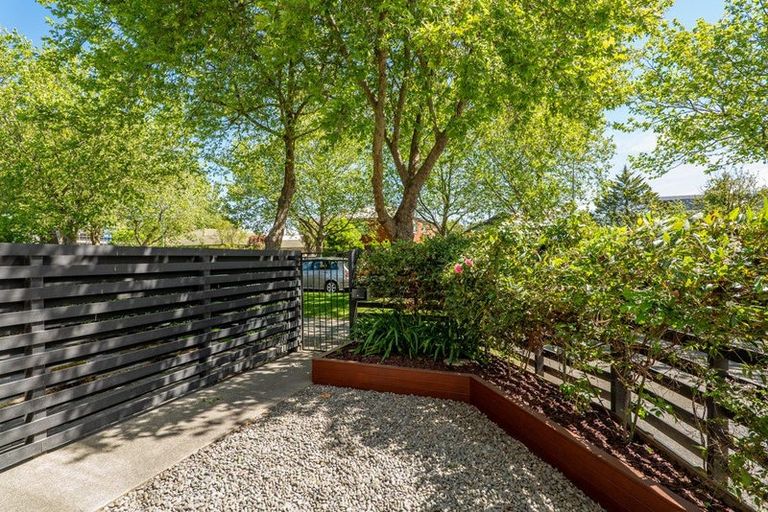 Photo of property in 20 Grove Road, Addington, Christchurch, 8024