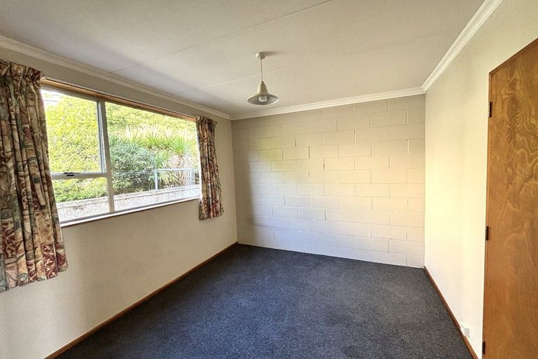 Photo of property in 17 Aitken Place, Mornington, Dunedin, 9011