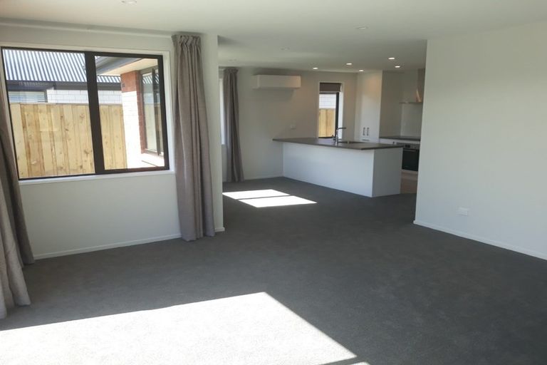 Photo of property in 18 Quinn Crescent, Woodend, 7610