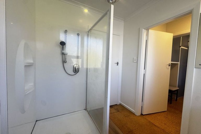 Photo of property in 493 Avonhead Road, Avonhead, Christchurch, 8042
