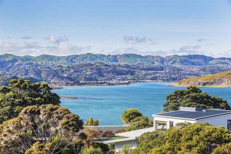 Photo of property in 63 Gordon Road, Plimmerton, Porirua, 5026