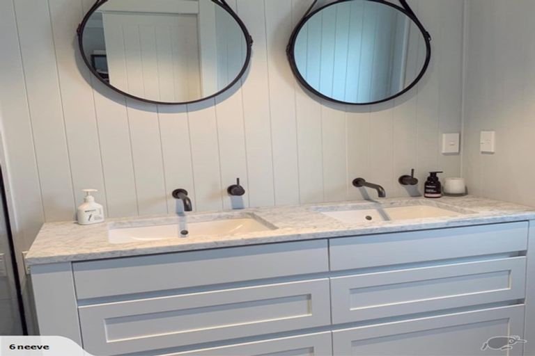 Photo of property in 14 Heipipi Drive, Eskdale, Napier, 4182