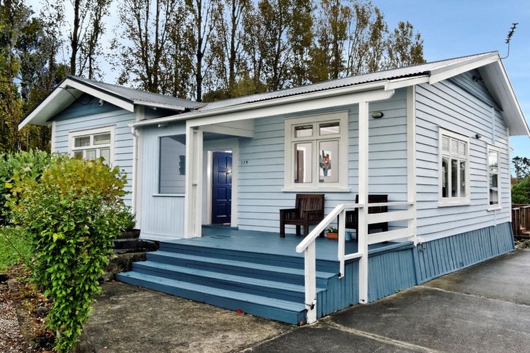 Photo of property in 179 Titirangi Road, New Lynn, Auckland, 0600