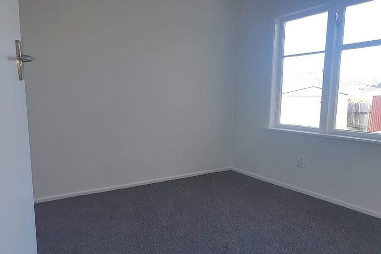 Photo of property in 29 Ruthven Road, Wainuiomata, Lower Hutt, 5014