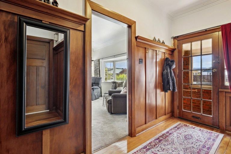 Photo of property in 104 Surrey Street, Forbury, Dunedin, 9012