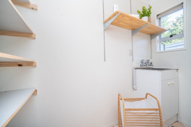 Photo of property in 5a Dundas Place, Awapuni, Palmerston North, 4412