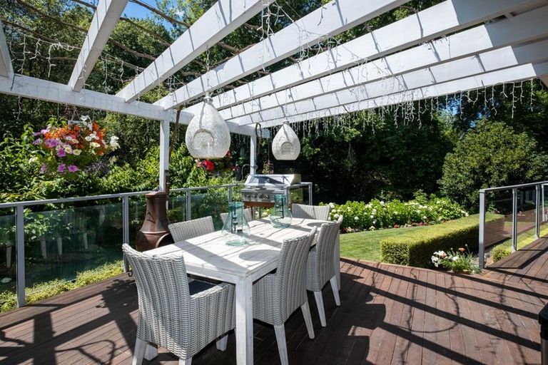 Photo of property in 17b Kopanga Road, Havelock North, 4130