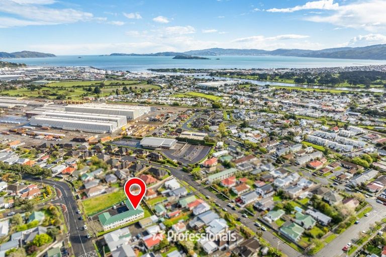 Photo of property in 121-123 Bell Road, Waiwhetu, Lower Hutt, 5010
