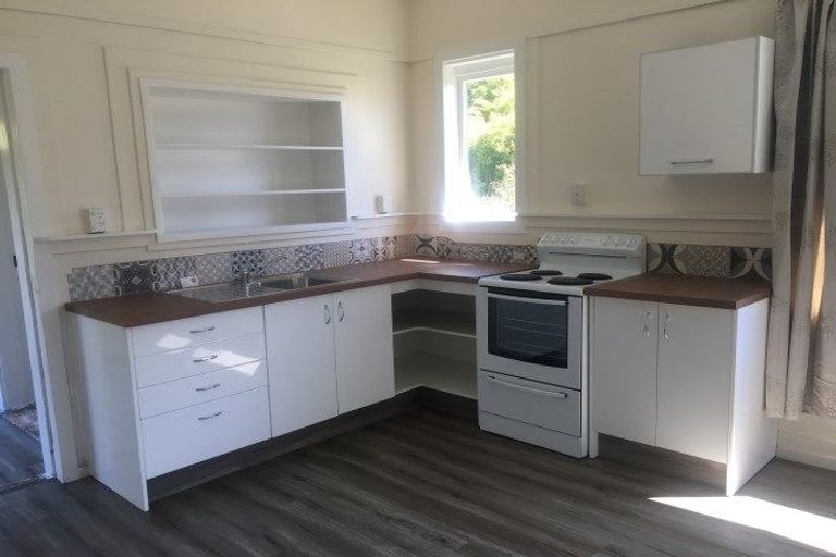 Photo of property in 30 Oxford Street, Taylorville, Greymouth, 7805