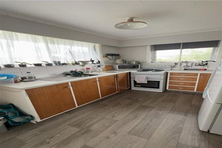 Photo of property in 7 Kowhai Street, Levin, 5510