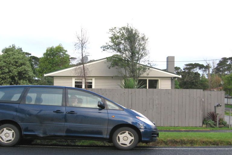 Photo of property in 18a Birdwood Road, Swanson, Auckland, 0612