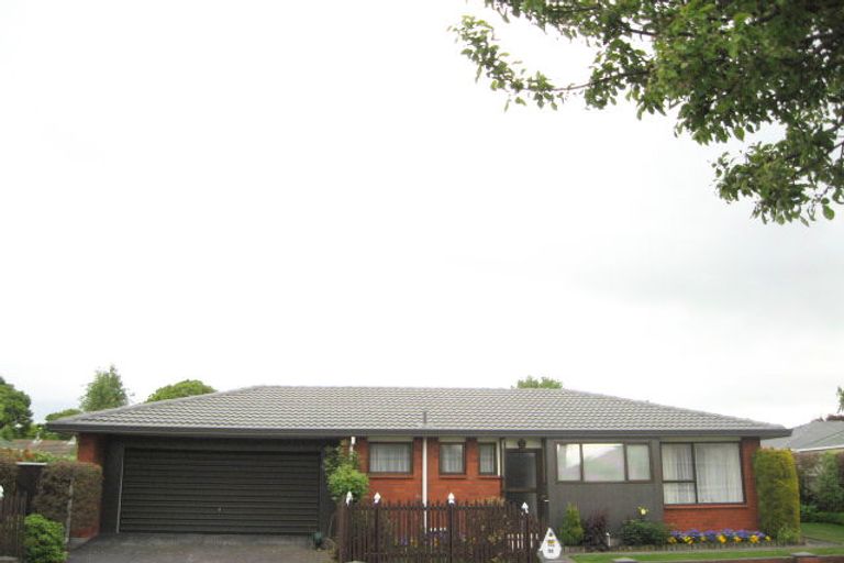 Photo of property in 2/19 Mottram Street, Redwood, Christchurch, 8051